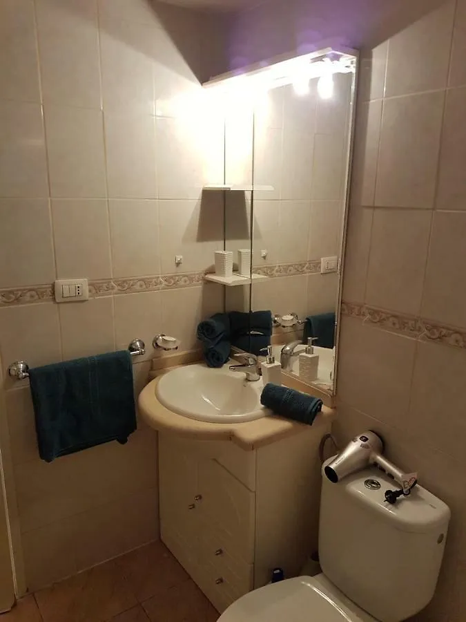 Apartmán Castle Harbour With Heated Pool, Only 700 Meters To The Beach, Wifi, Balcony Arona  0*, Arona (Tenerife) Španělsko